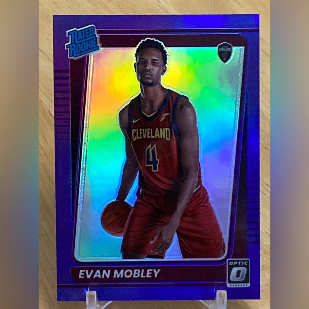 Evan Mobley 2021-22 Optic NBA Purple Prizm RC #175 - amazing condition!!!